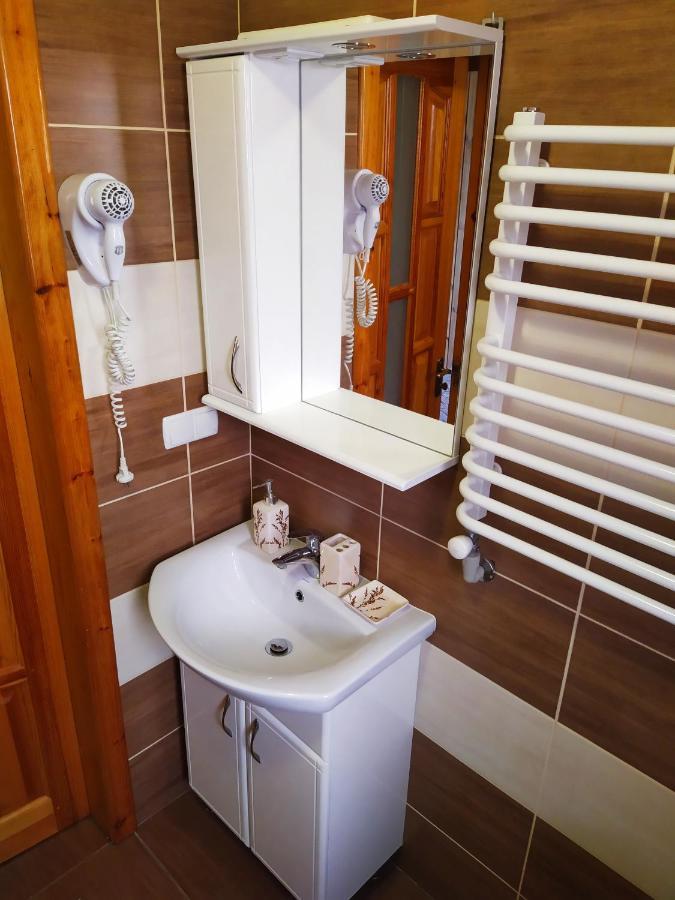 Guest House Shafran Jaremče Esterno foto