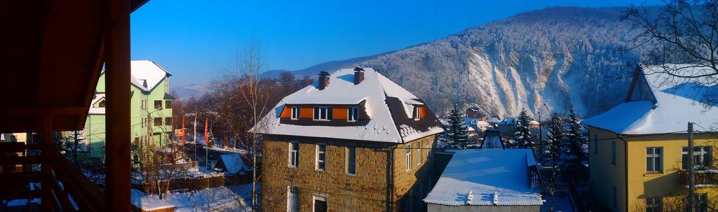 Guest House Shafran Jaremče Esterno foto